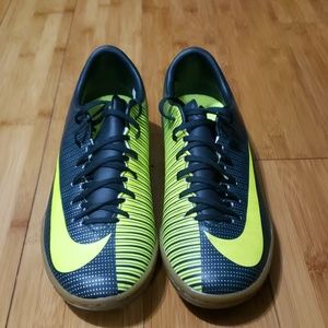 Nike indoor shoes